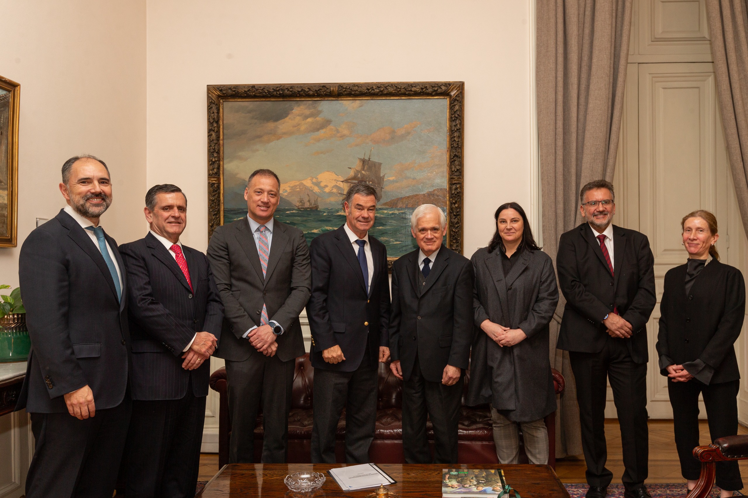 Consejo Directivo Fondo Autónomo con presidentes Senado y Cámara de Diputados