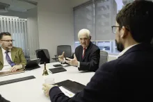 Visita Ministros de Hacienda y Trabajo