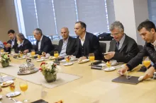 Consejo del Fondo Autónomo se reúne con grupo de economistas